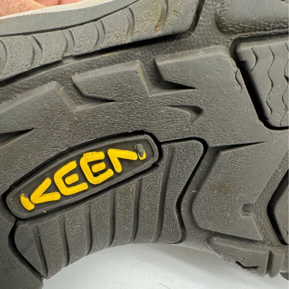 Keen Womens Newport H2 Walking Sandals Size 8 Blue Red Outdoors AW20 Bump Toe - Picture 2 of 15